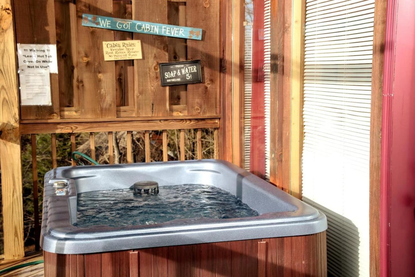 Views I Mins To Dollywood I Hot Tub I Pool Table Sevierville Exterior foto